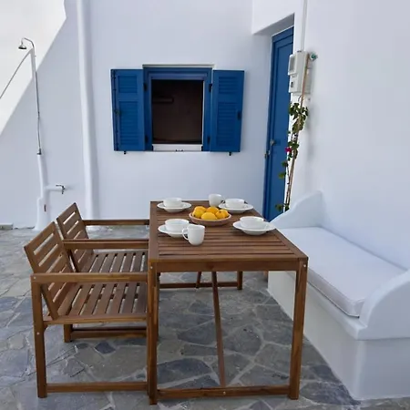 Apartment Milos Retreat Near Sarakiniko Plaka (Milos)